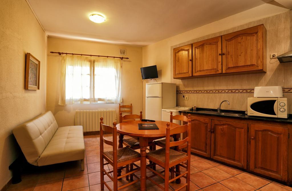 Apartaments Populetus Poboleda Exterior photo